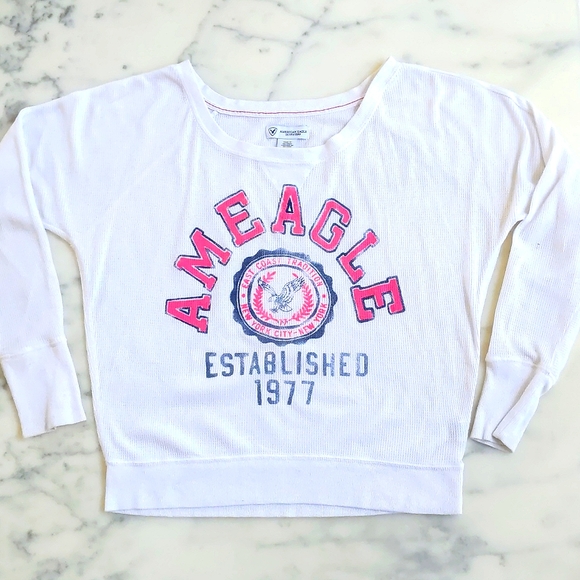 American Eagle Outfitters Cotton Blend Long Sleeve Loose Fit Tee with front logo - Picture 3 of 3